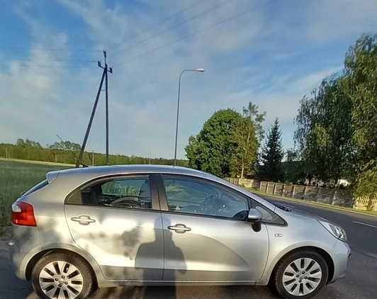 Kia Rio cena 27900 przebieg: 185000, rok produkcji 2012 z Ryki małe 106